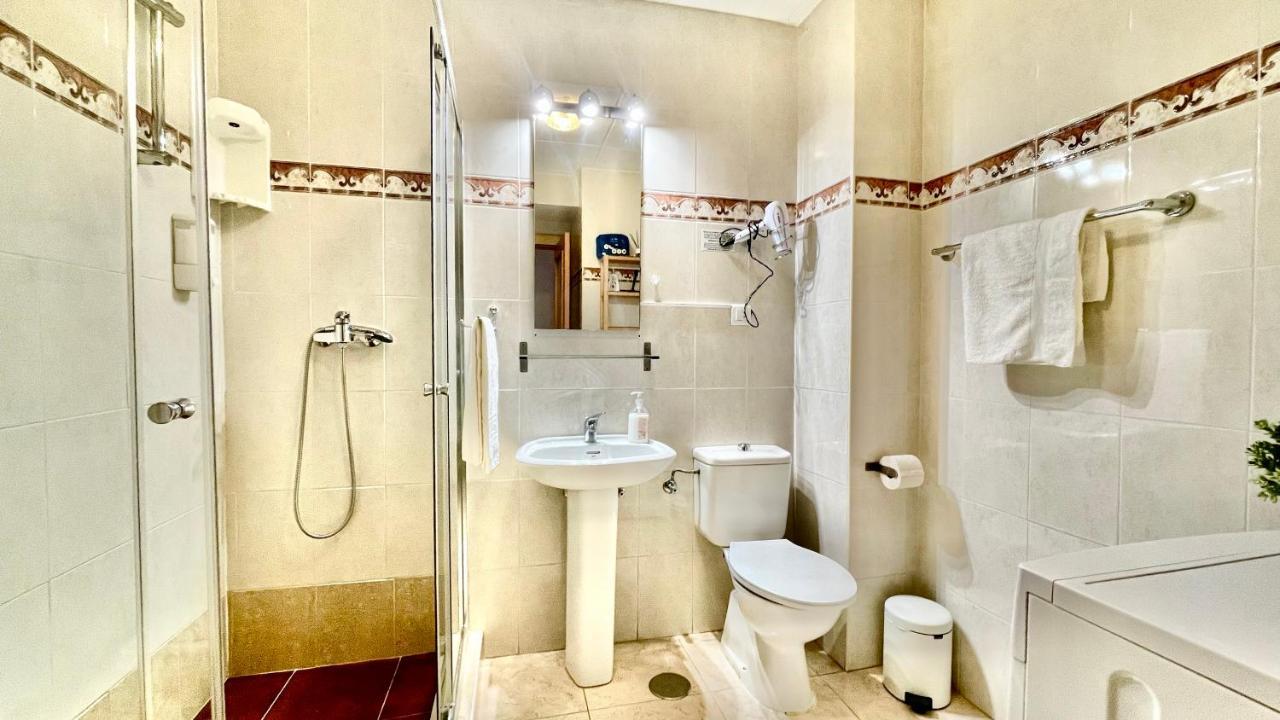 Mayca - Beach And City Torremolinos Ngoại thất bức ảnh